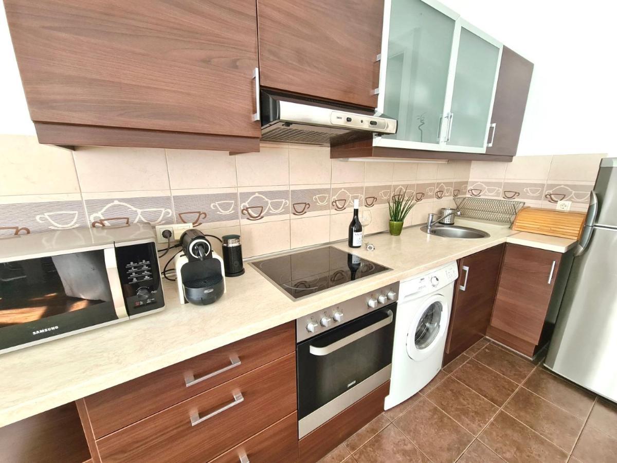 Ricky Apartment بودابست المظهر الخارجي الصورة