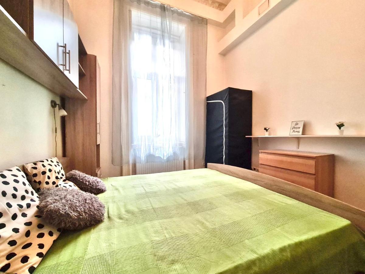 Ricky Apartment بودابست المظهر الخارجي الصورة