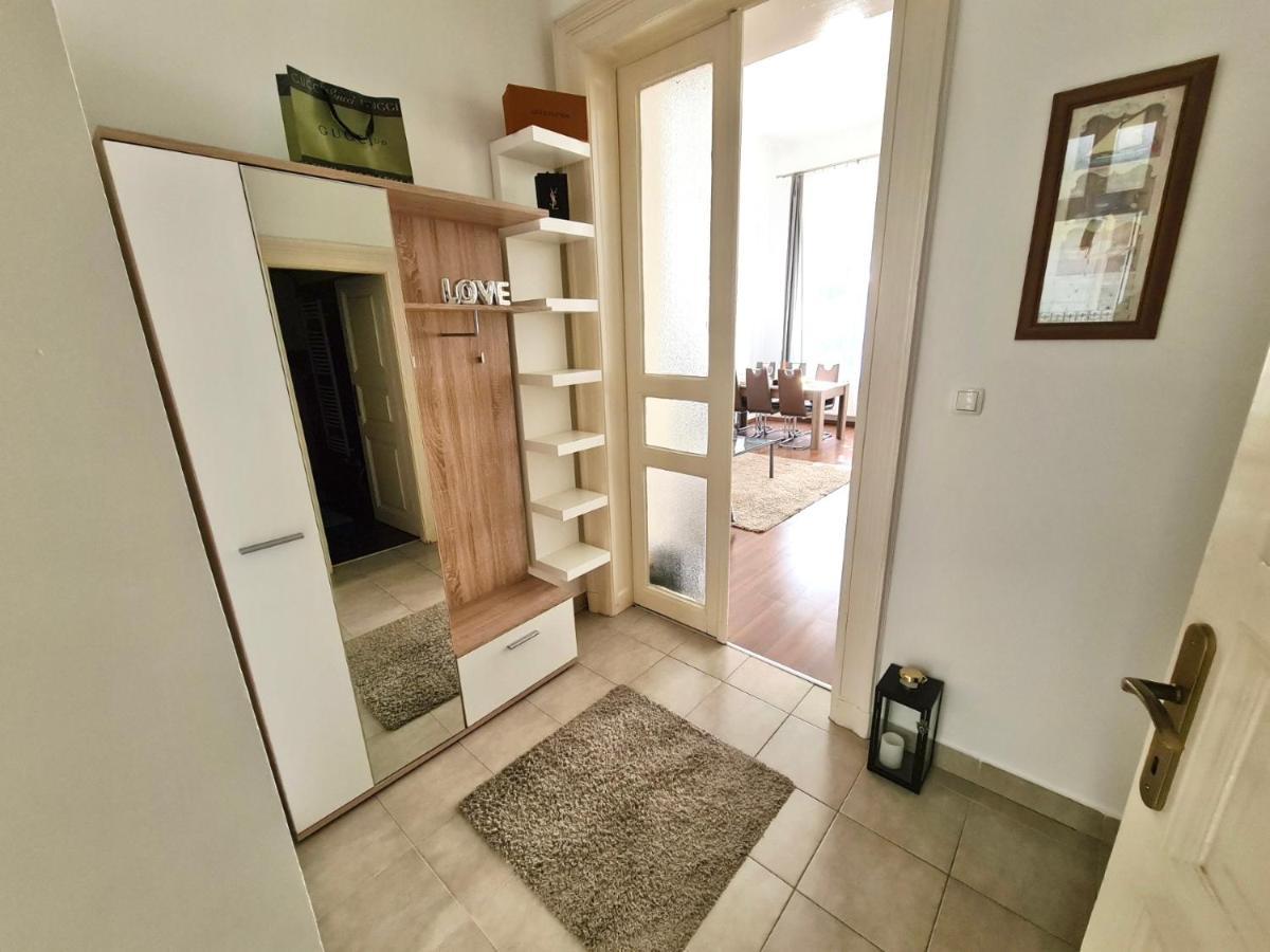 Ricky Apartment بودابست المظهر الخارجي الصورة